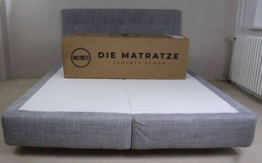 DIE MATRATZE von Weltbett in der Lieferbox